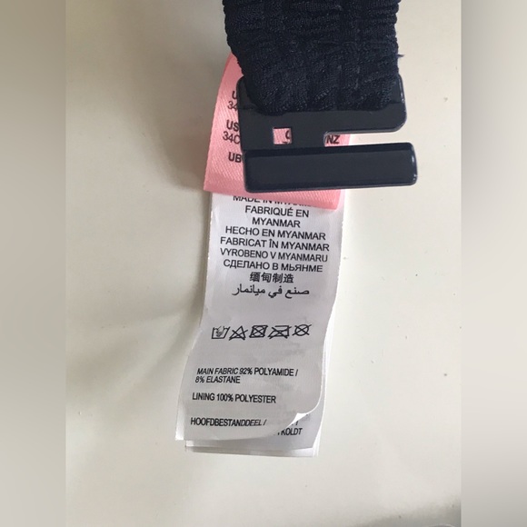 Hunkemoeller Bikini Top (34C) and Bottom (L) - New with Tags - Picture 7 of 11